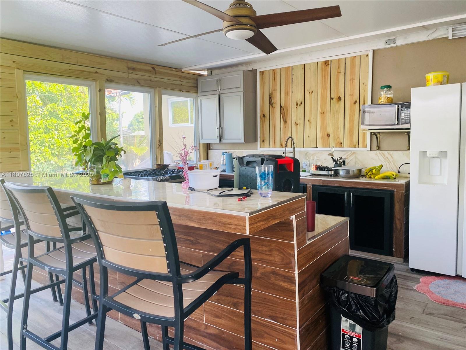 CAROL CITY - Residential