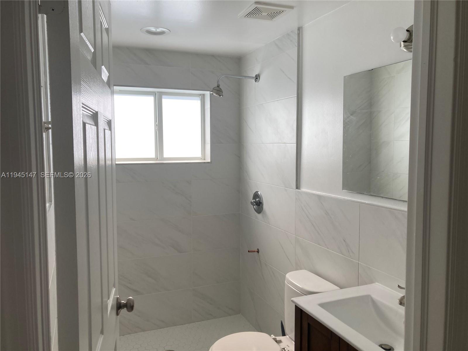 FLAGAMI 3RD ADDN - Residential Lease