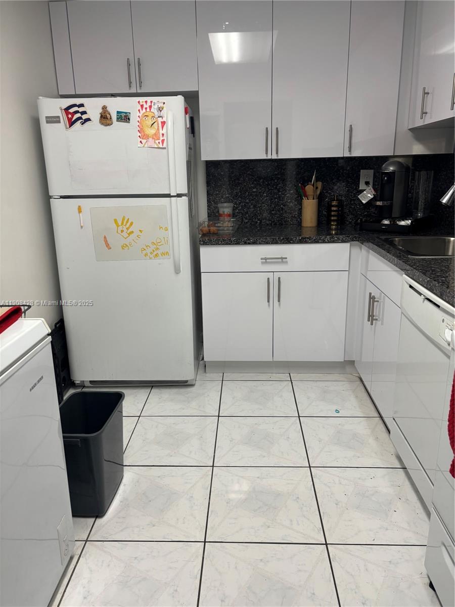 FOX CHASE - Residential