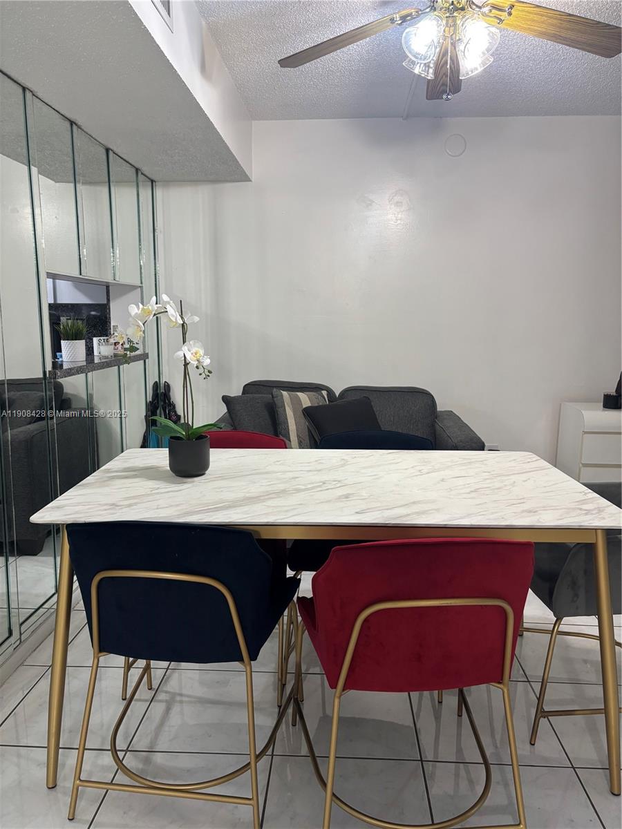 FOX CHASE - Residential