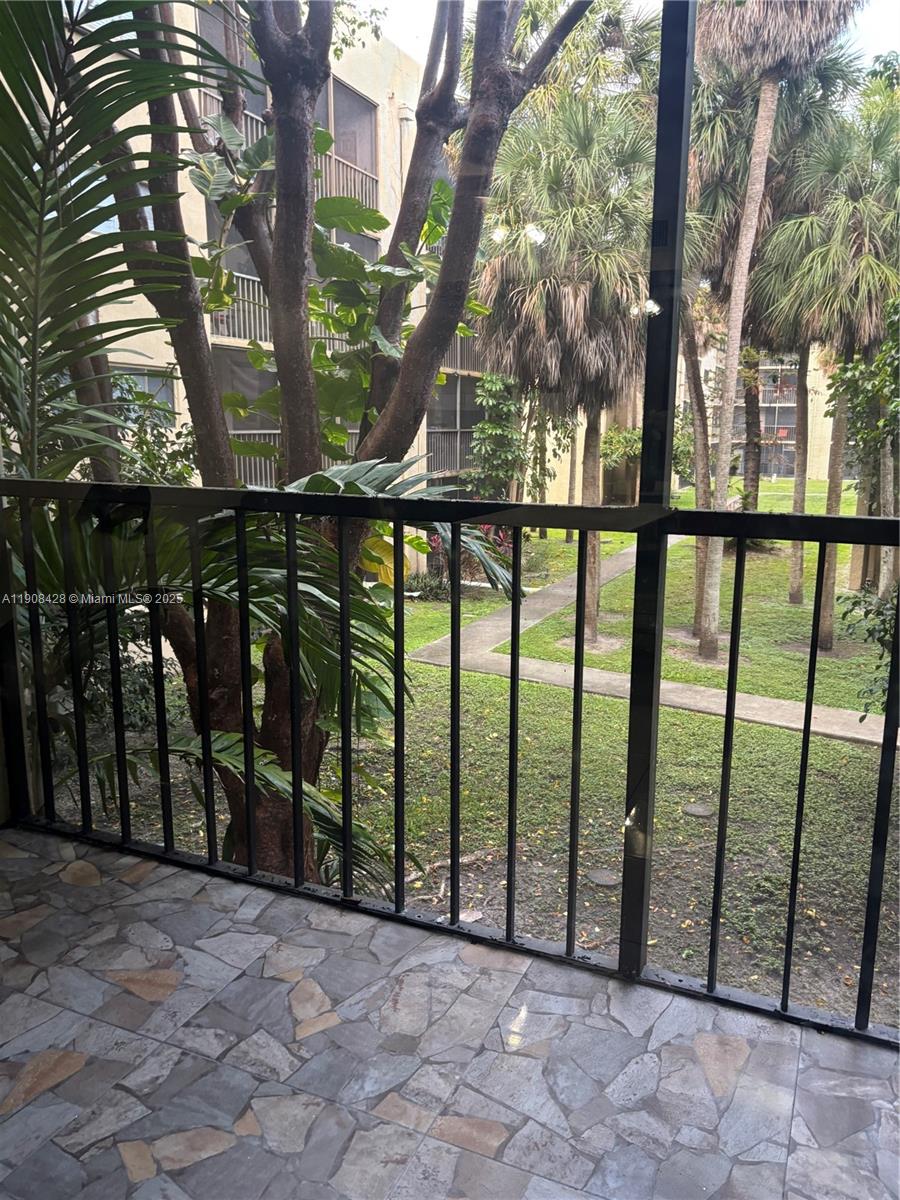 FOX CHASE - Residential