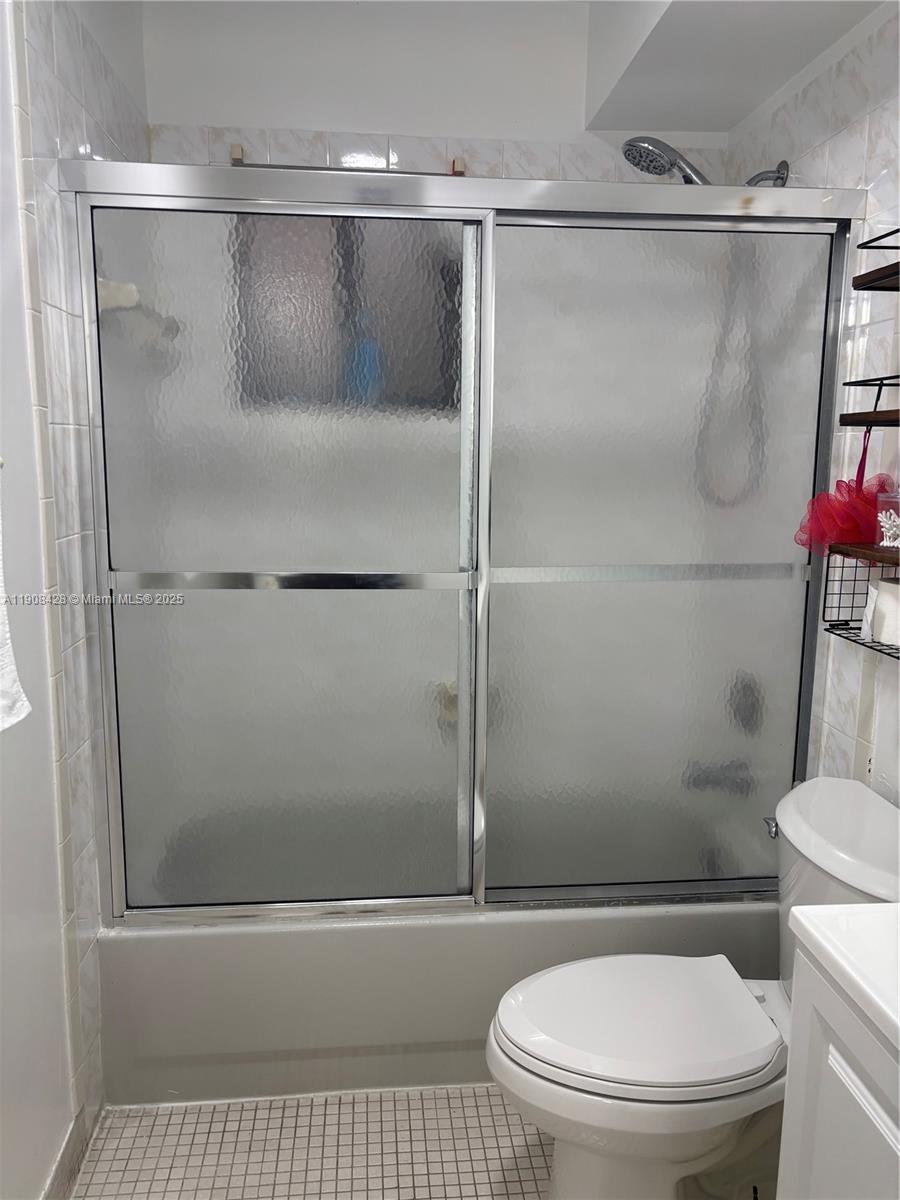 FOX CHASE - Residential