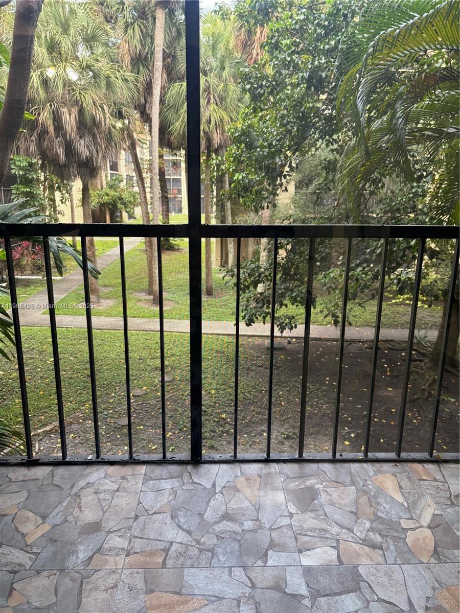 FOX CHASE - Residential