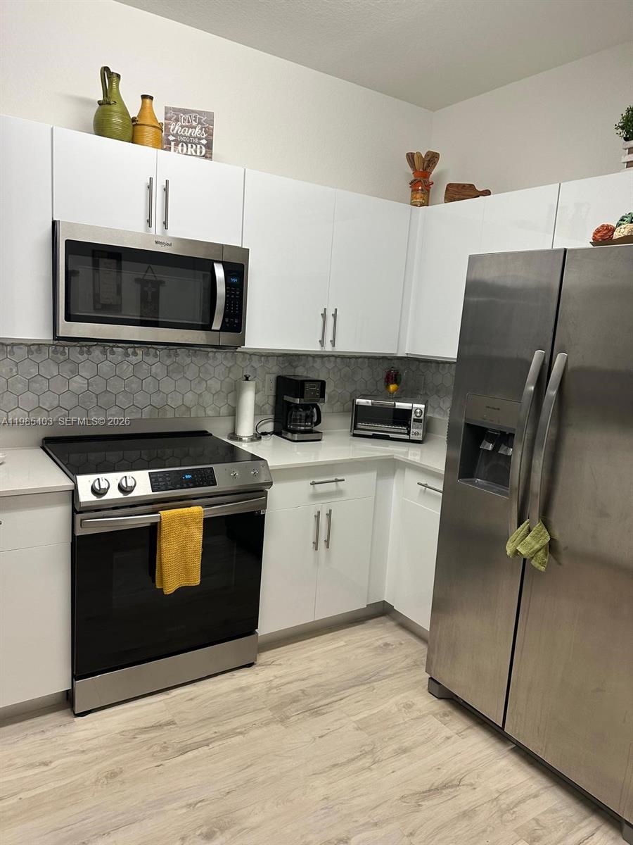 CENTURY PARK SOUTH - Residential