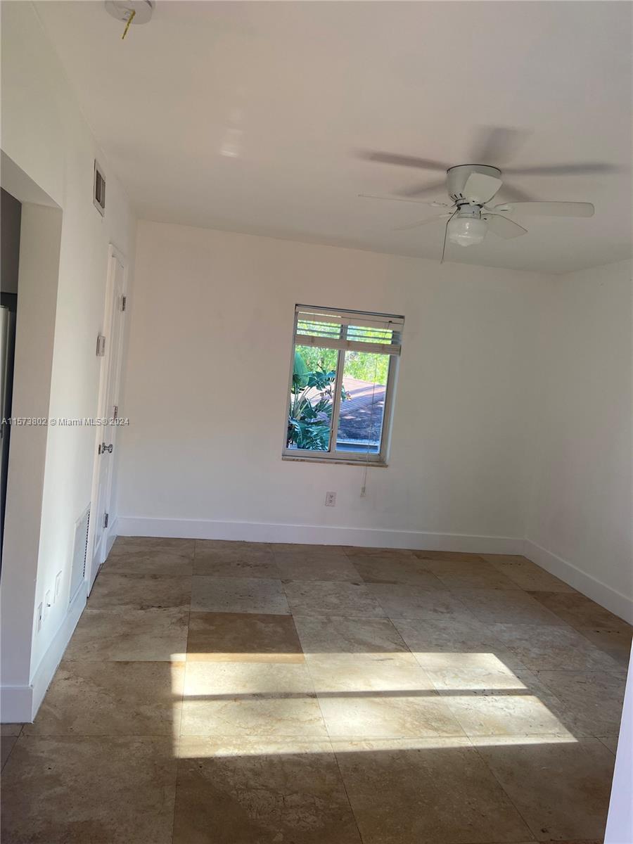 THE NICHE AT 62ND ST COND - Residential Lease