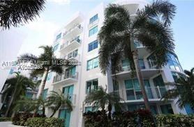 The Cosmopolitan is a modern luxury condo in Miami Beach's exclusive South of Fifth neighborhood. Just steps from the beach and top dining spots, it offers resort-style amenities like a pool, fitness center,, and lush landscaping, blending upscale living with the vibrant South Beach lifestyle. Assigned parking space, W/D in the unit. Marble floors, granite countertops, SS appliances, dishwasher, microwave, 24 hrs friendly on site management, security. One year rental. Unfurnished
