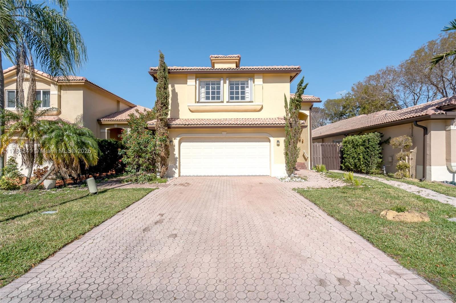 Rental Property at 5160 Nw 112th Ct, Doral, Miami-Dade County, Florida - Bedrooms: 4 
Bathrooms: 3  - $4,200 MO.