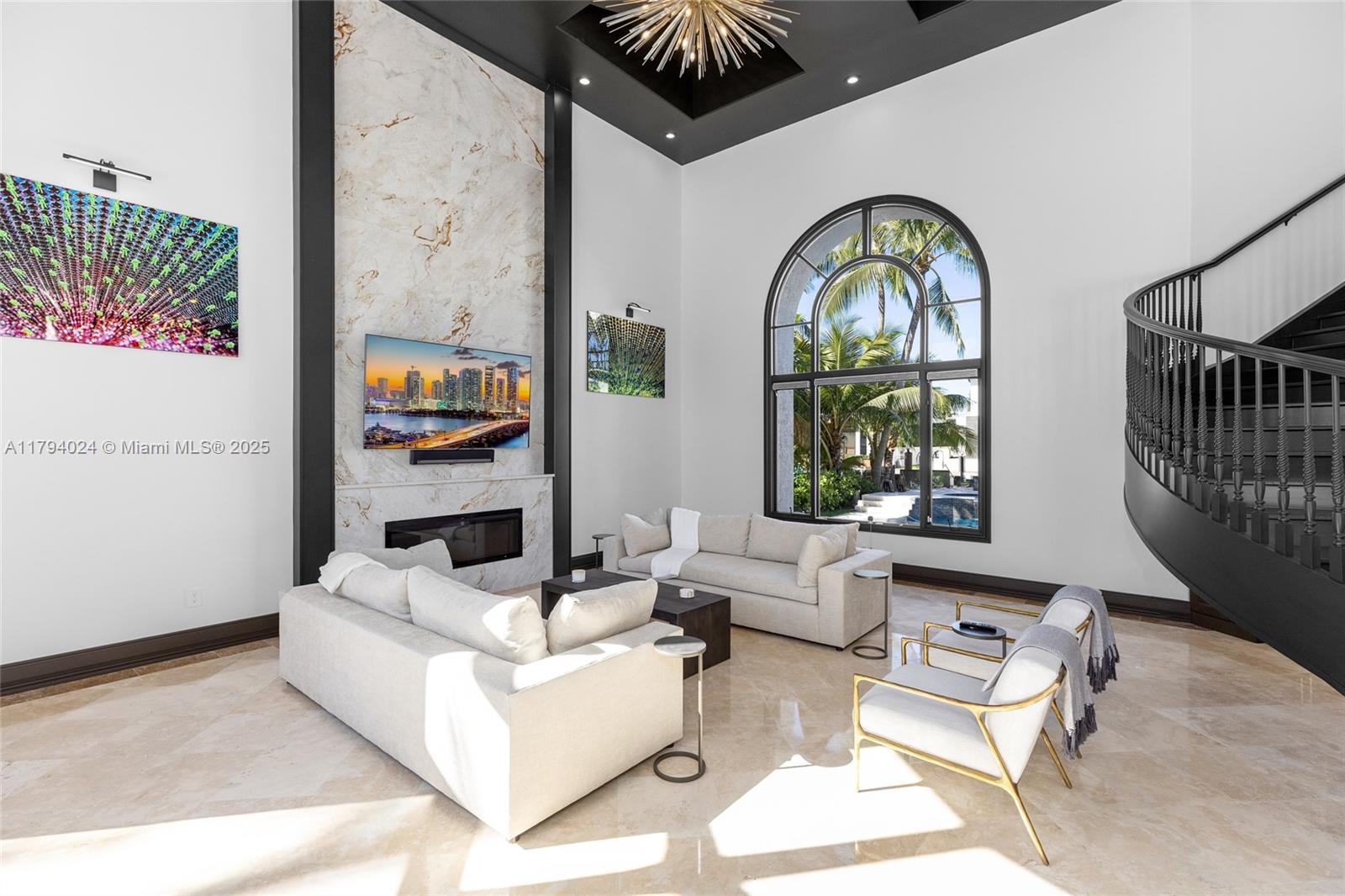 CORAL ISLES - Residential