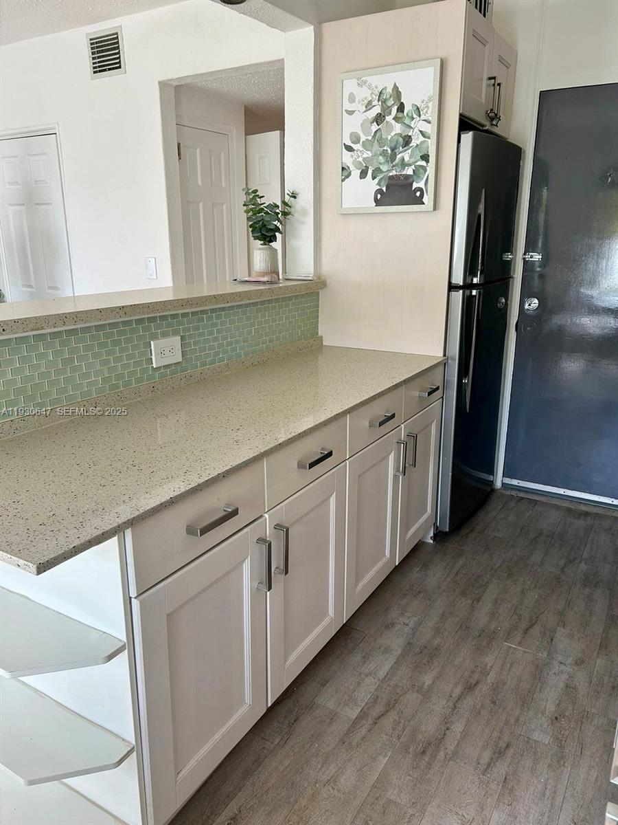 THE FRANCIS CONDO - Residential Lease