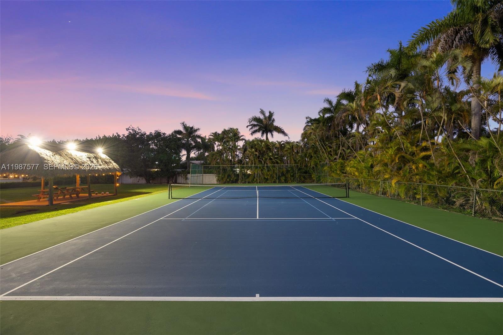 ROYAL PALM HARBOR REPLAT - Residential