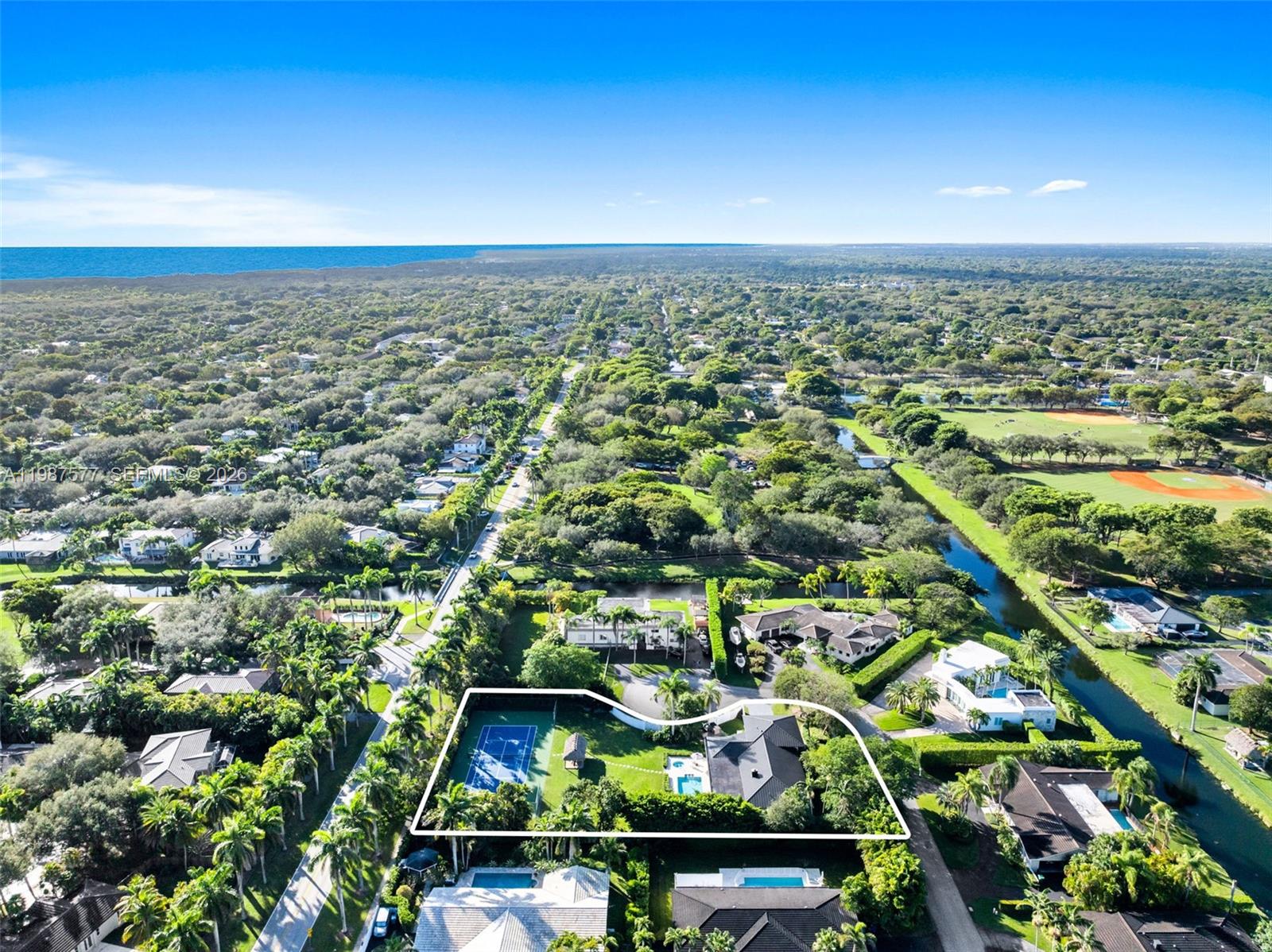 ROYAL PALM HARBOR REPLAT - Residential