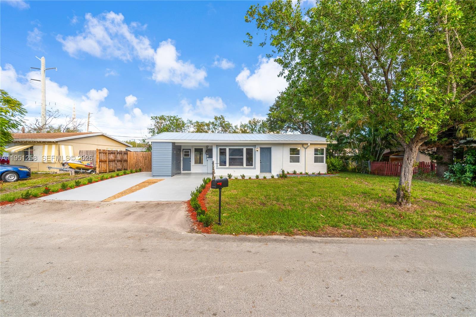 CRESTHAVEN NO 5 - Residential