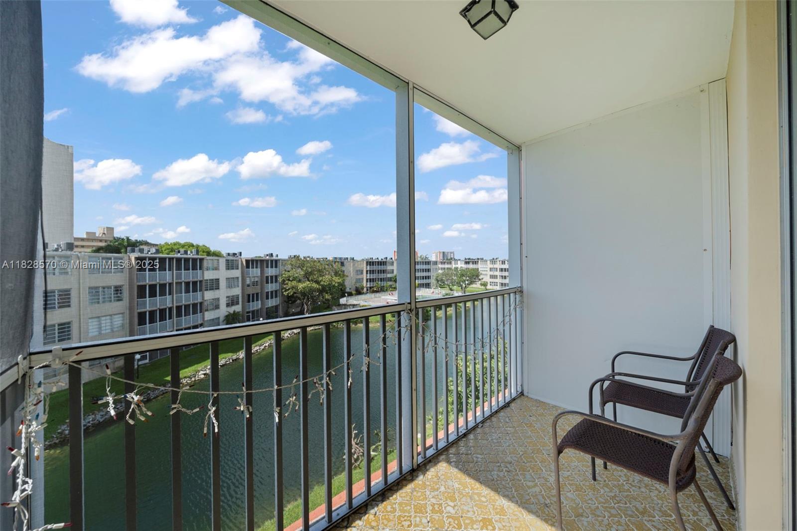 JADE WINDS GRP EASTER LIL - Residential