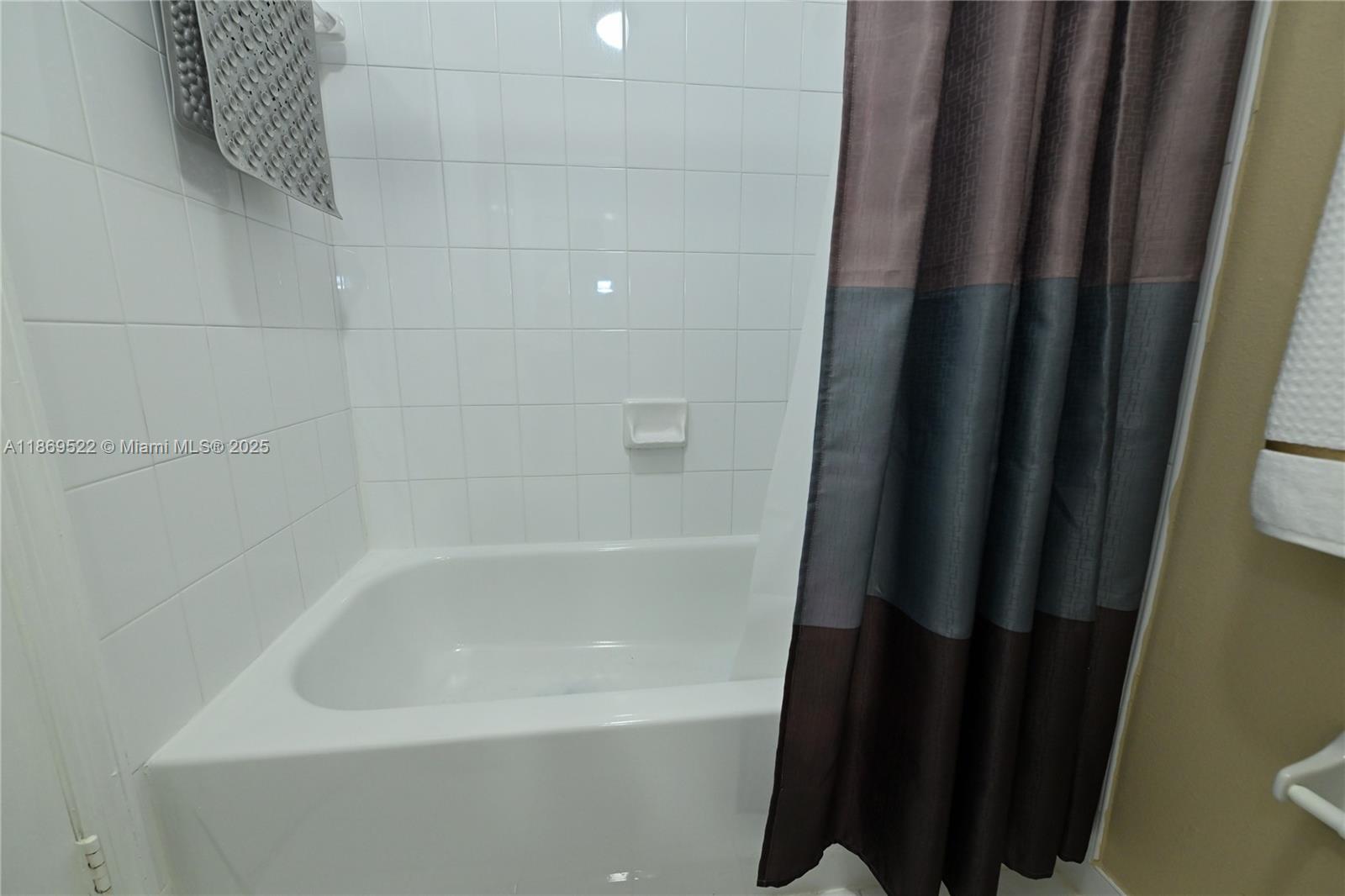 MISTY POINT VILLAS CONDO - Residential