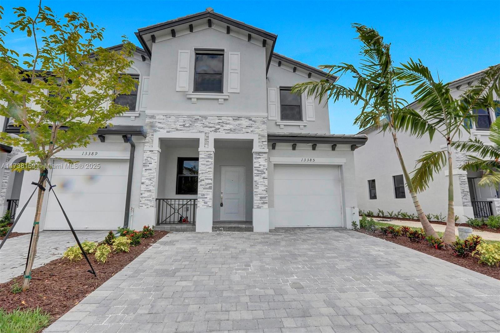 Rental Property at 13373 Sw 287th St 13373, Homestead, Miami-Dade County, Florida - Bedrooms: 4 
Bathrooms: 3  - $3,000 MO.