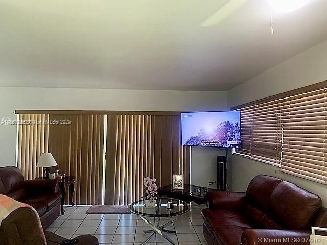 7420 SW 82nd St D112