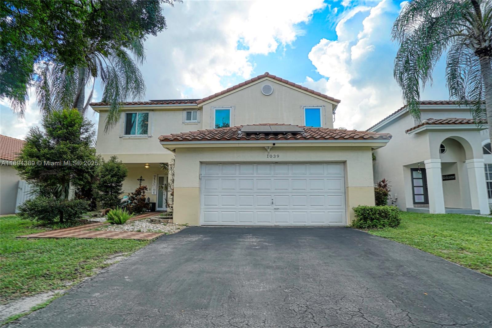 This updated home is perfect for a large family! Features include 4 bedrooms, 2.5 bathrooms, new impact windows, new roof, new water heater, wood floors, and renovated kitchen and bathrooms. Solar panels will transfer to the new owner—save on electricity every month. The garage has been converted for additional living space and can be easily converted back.
Located in a great community near Sawgrass Mall, shopping, restaurants, and offering easy access to major highways. Move-in ready and beautifully maintained!