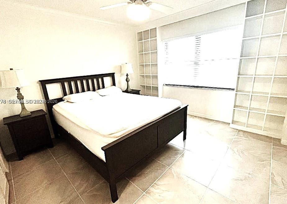 SHORE CLUB CONDO - Residential Lease