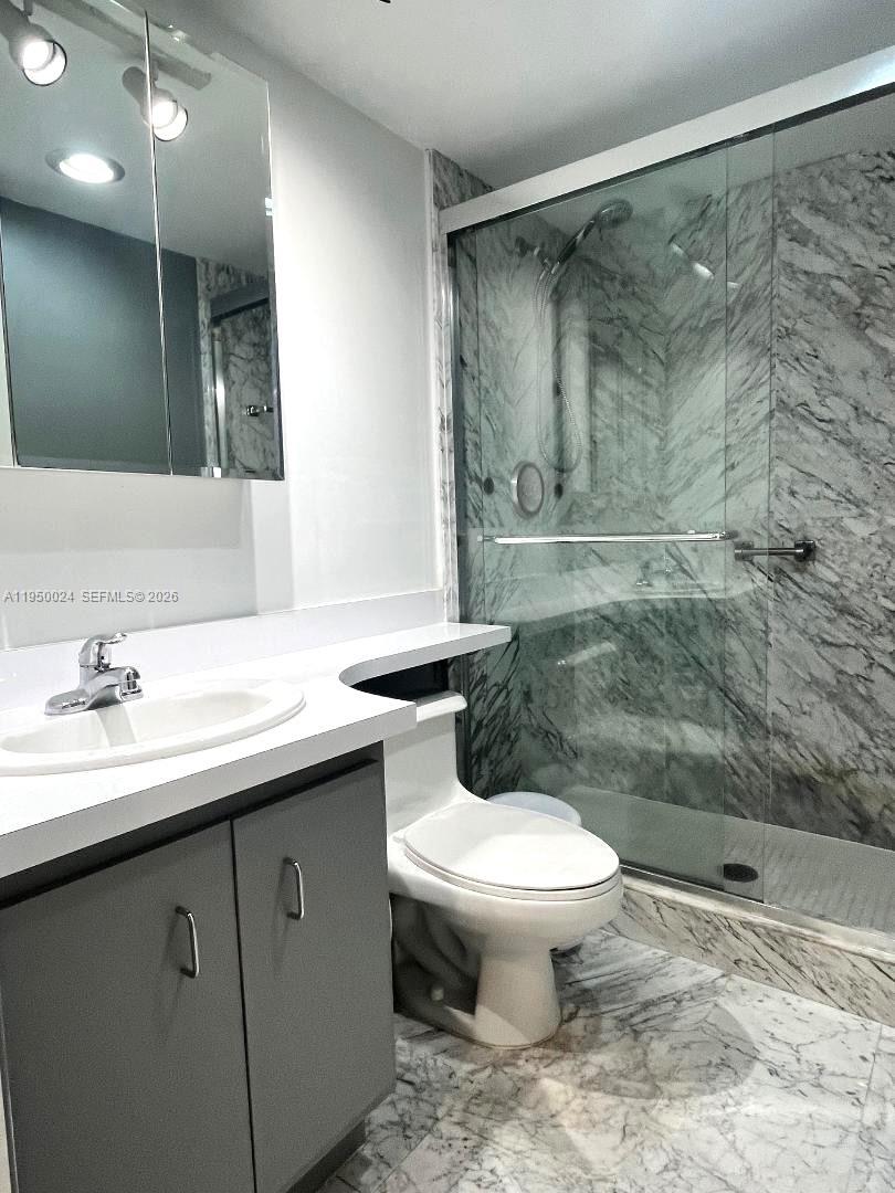 SHORE CLUB CONDO - Residential Lease