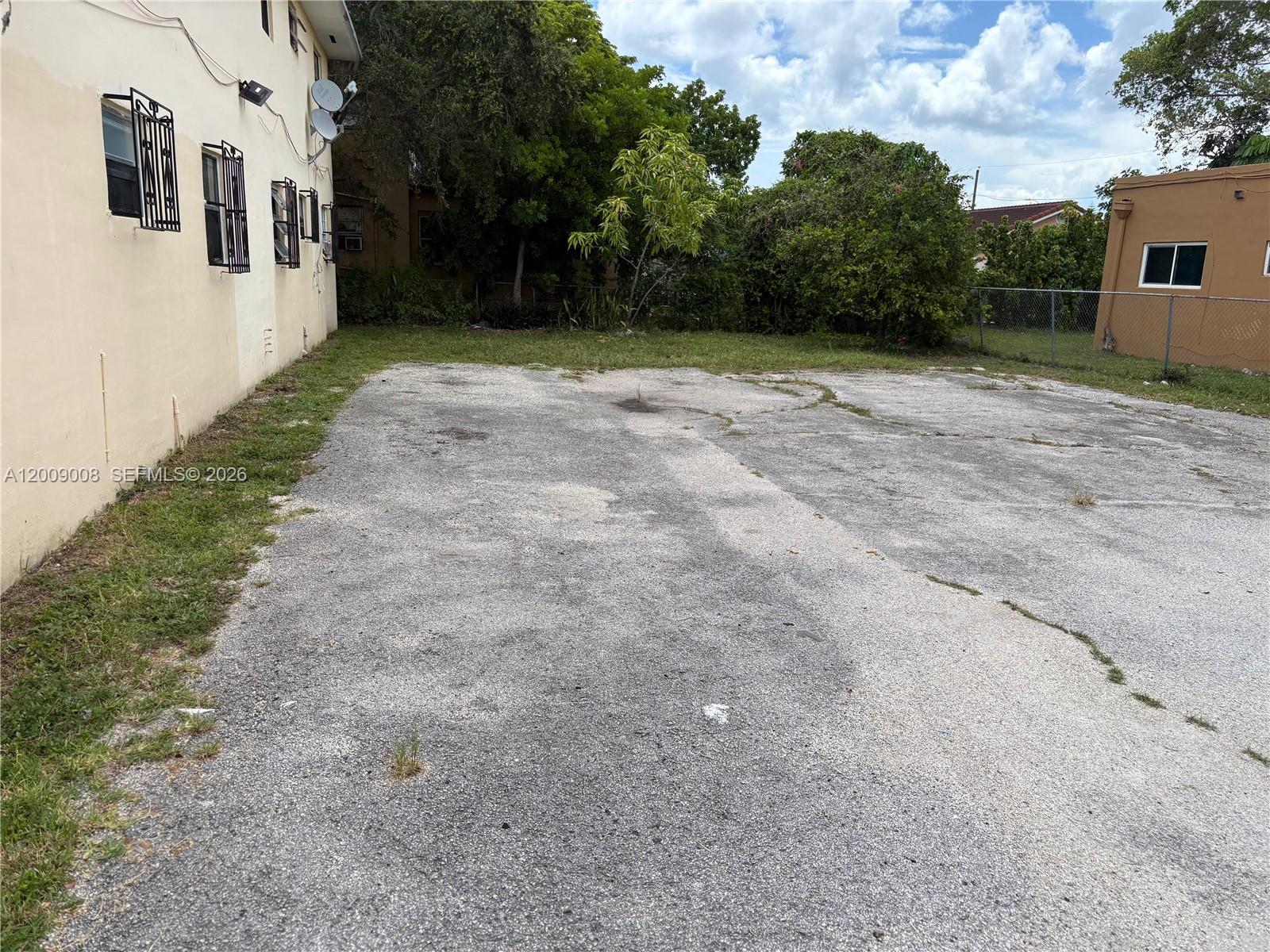 1198 NW 61st St