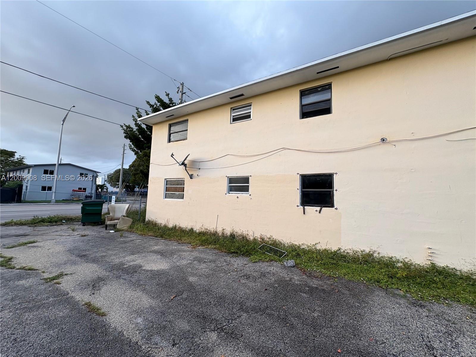 1198 NW 61st St