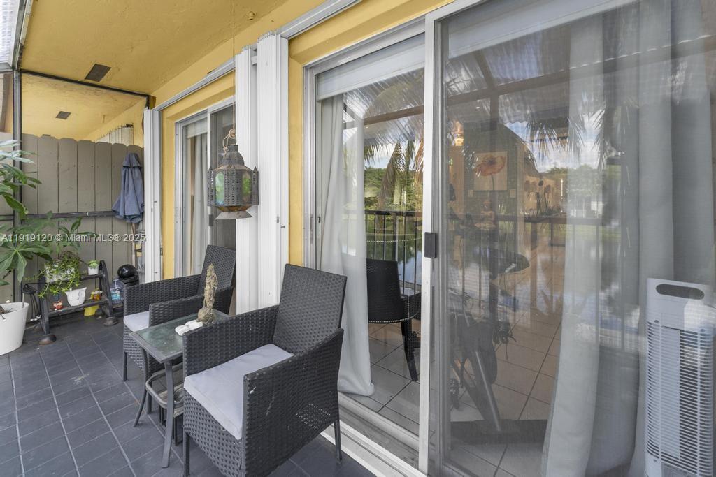 CENTRE COURT CONDO - Residential