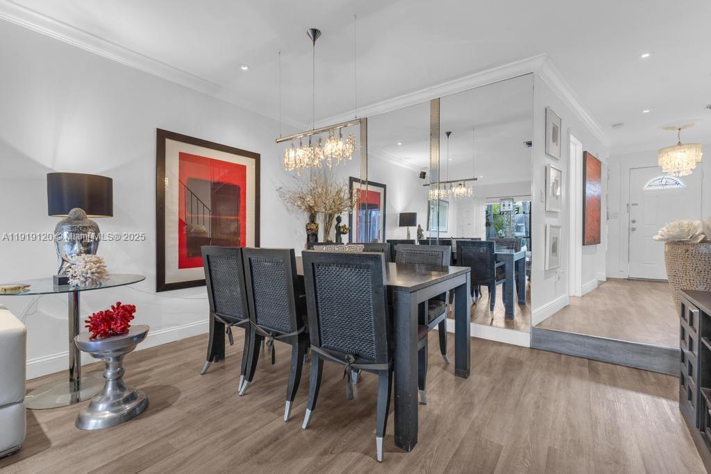 CENTRE COURT CONDO - Residential