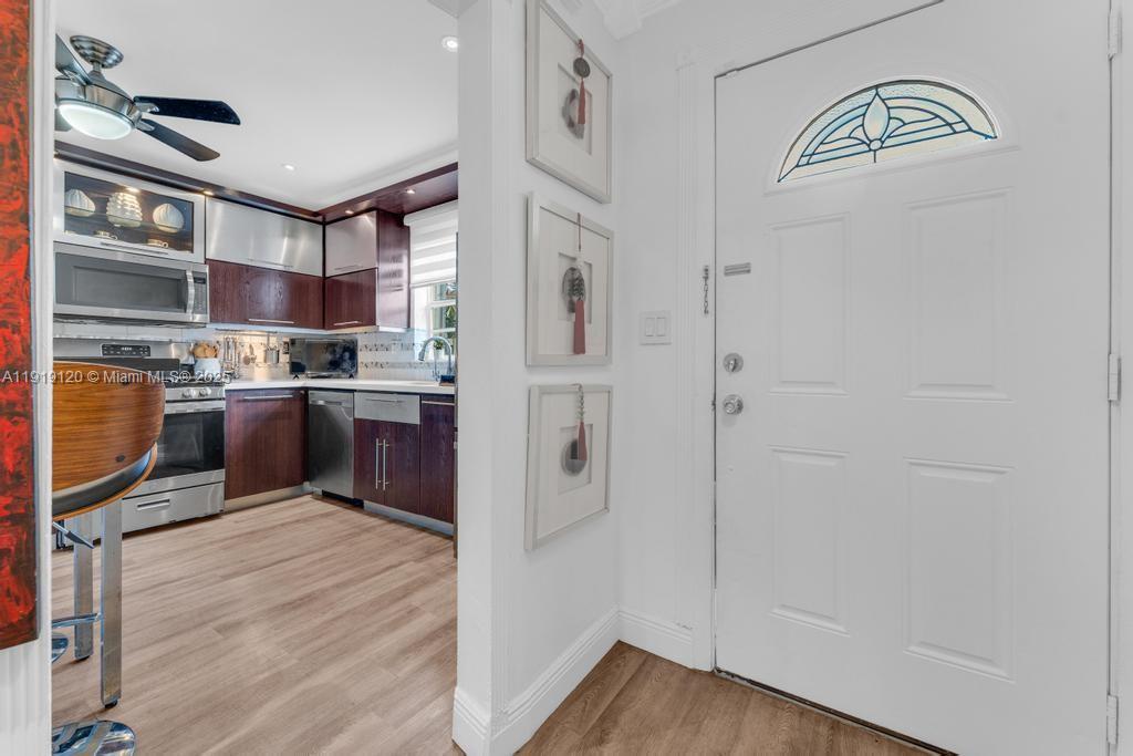 CENTRE COURT CONDO - Residential