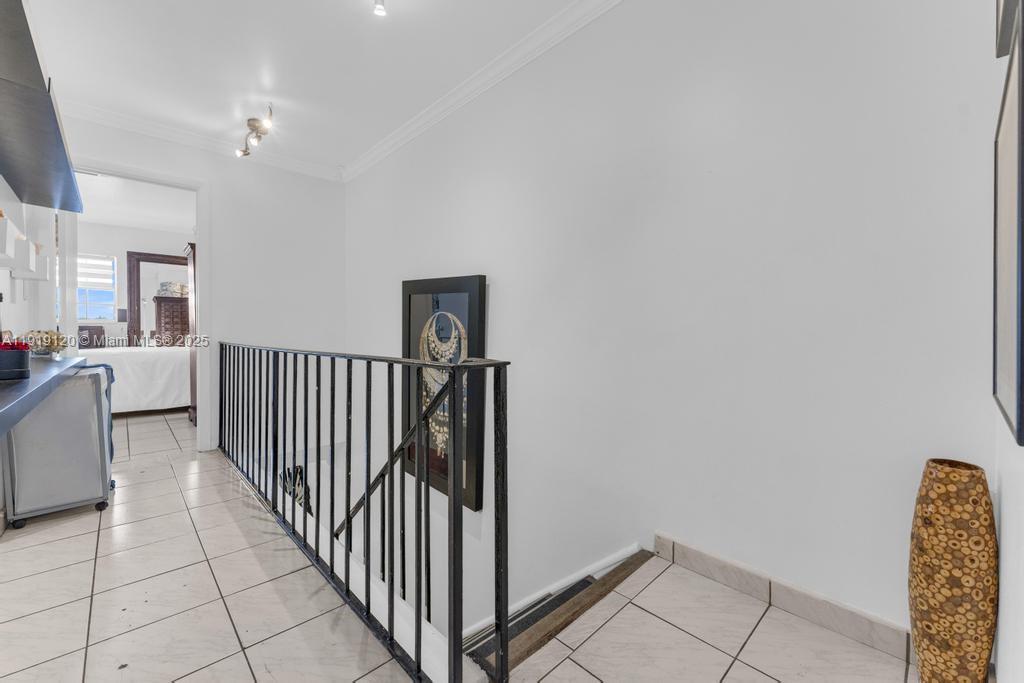 CENTRE COURT CONDO - Residential