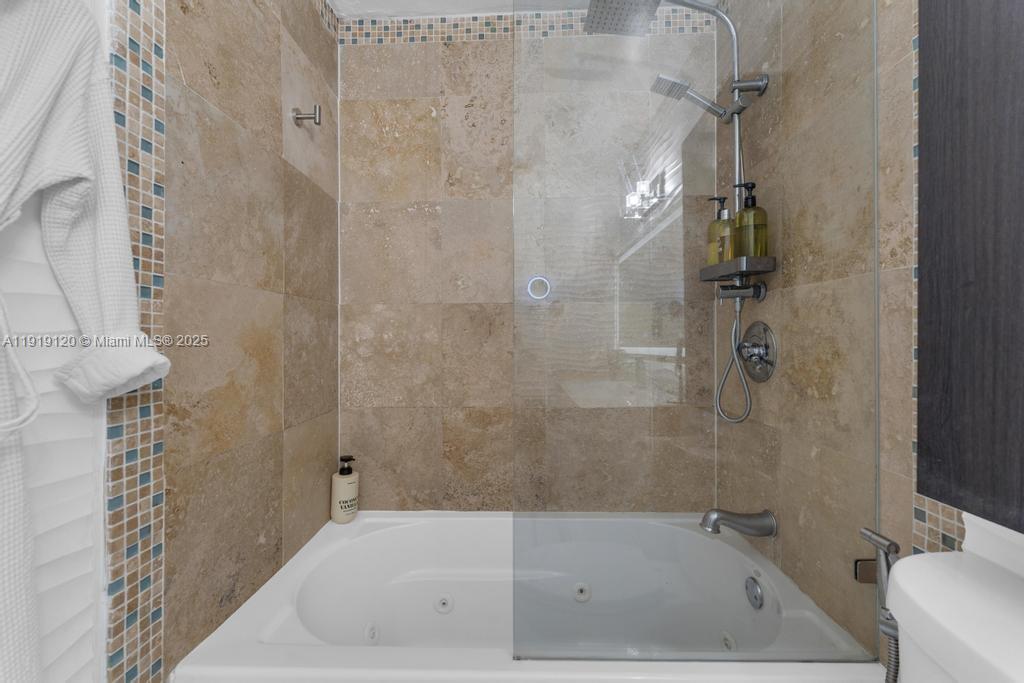 CENTRE COURT CONDO - Residential