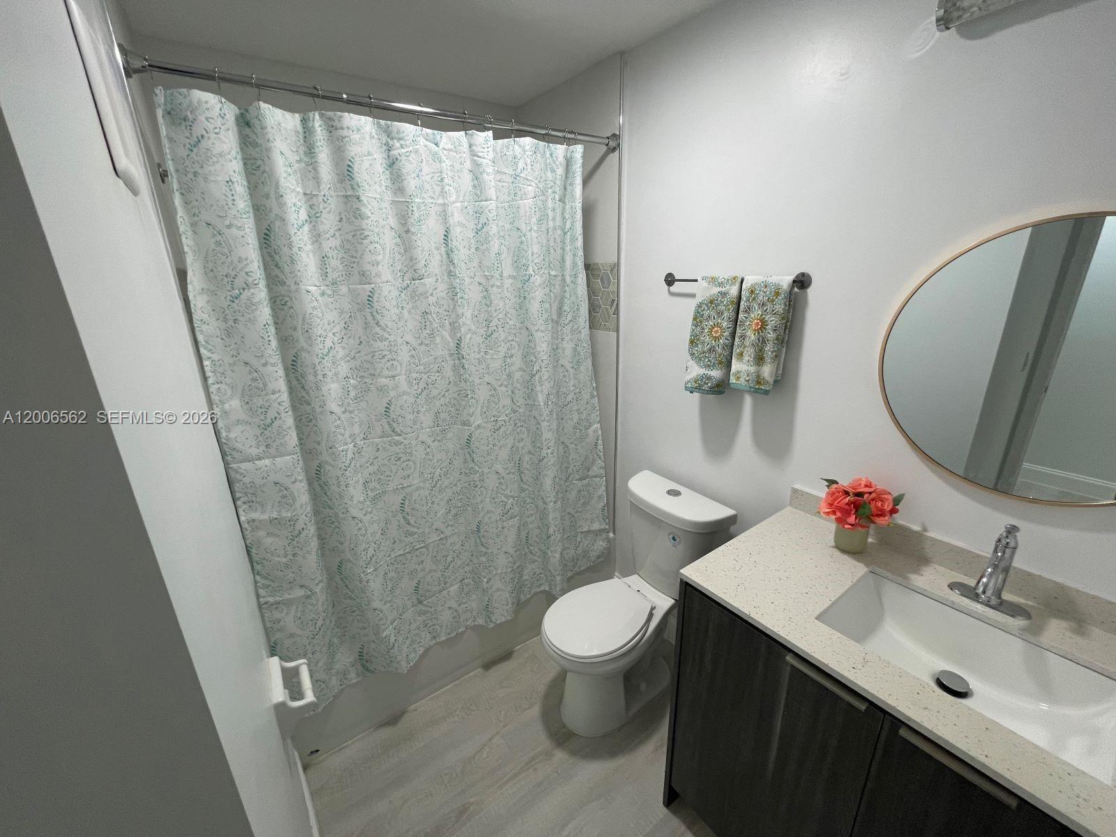 CYPRESS POINTE CONDO - Residential