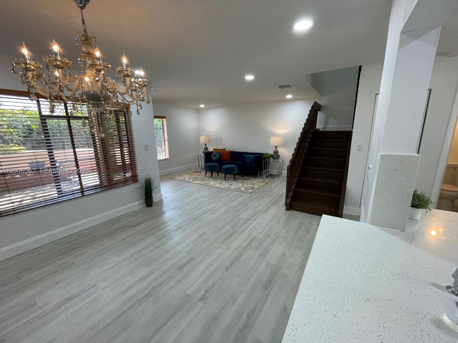 CYPRESS POINTE CONDO - Residential