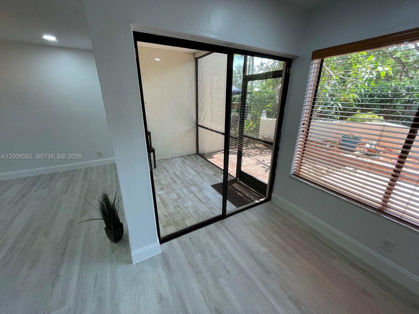 CYPRESS POINTE CONDO - Residential