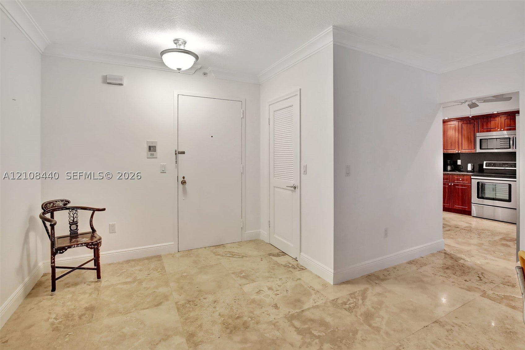 9801 Collins Ave 3T