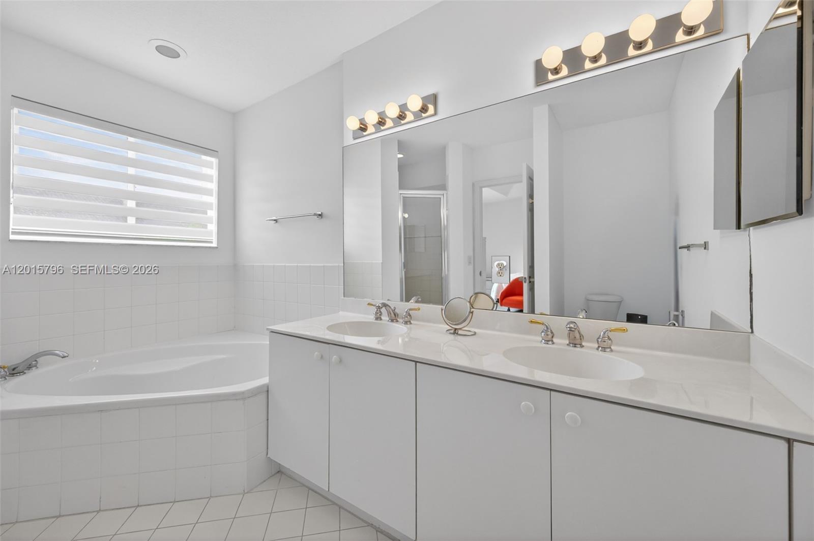 DORAL NORTHEAST TOWNHOMES - Residential Lease