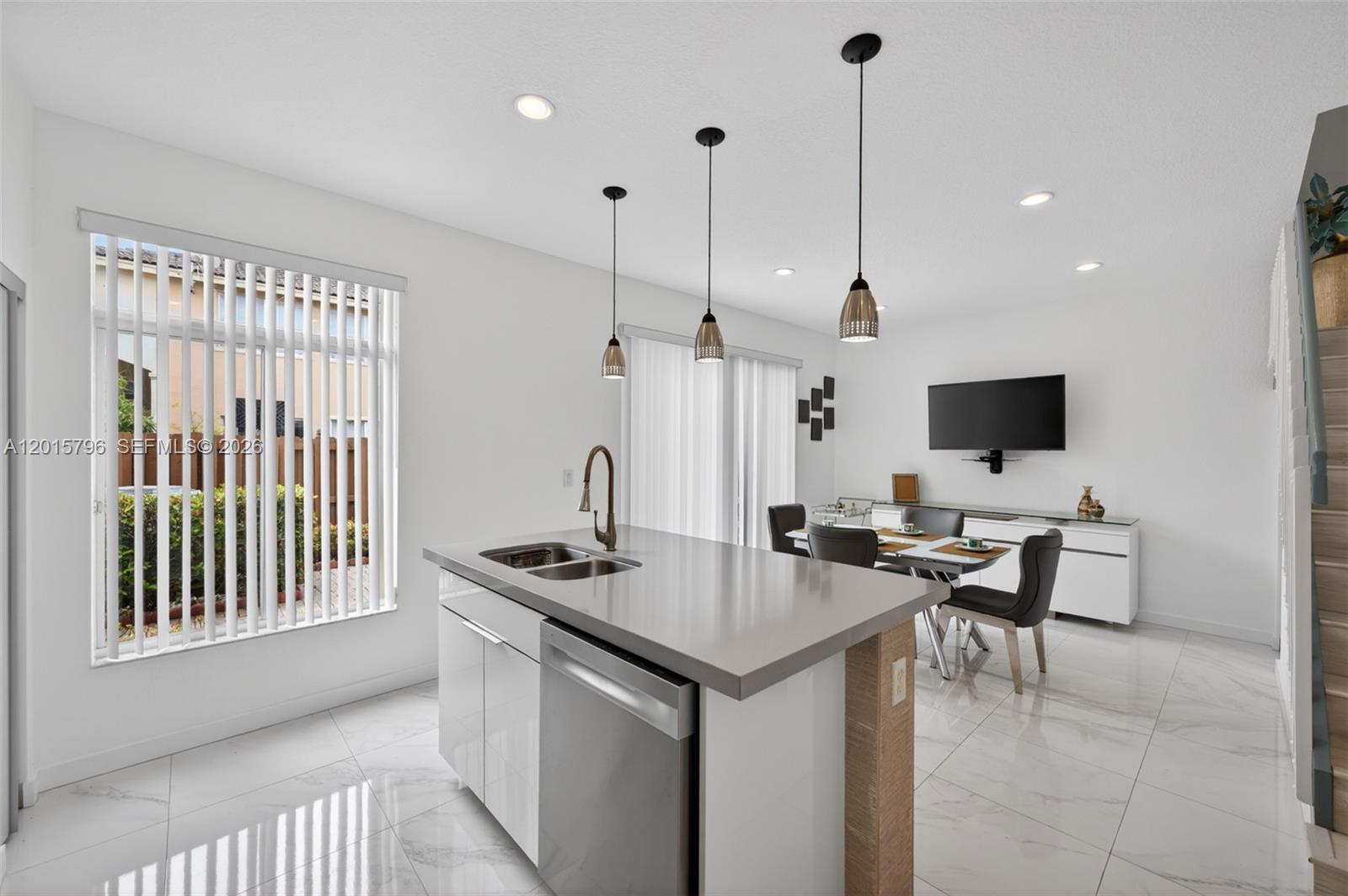 DORAL NORTHEAST TOWNHOMES - Residential Lease