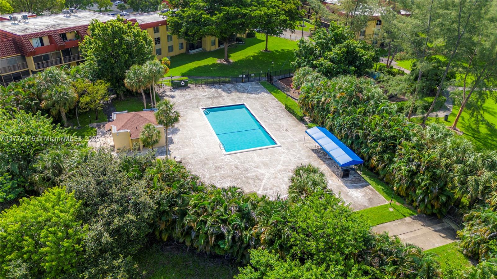 MIRAMAR CLUB CONDOMINIUM - Residential