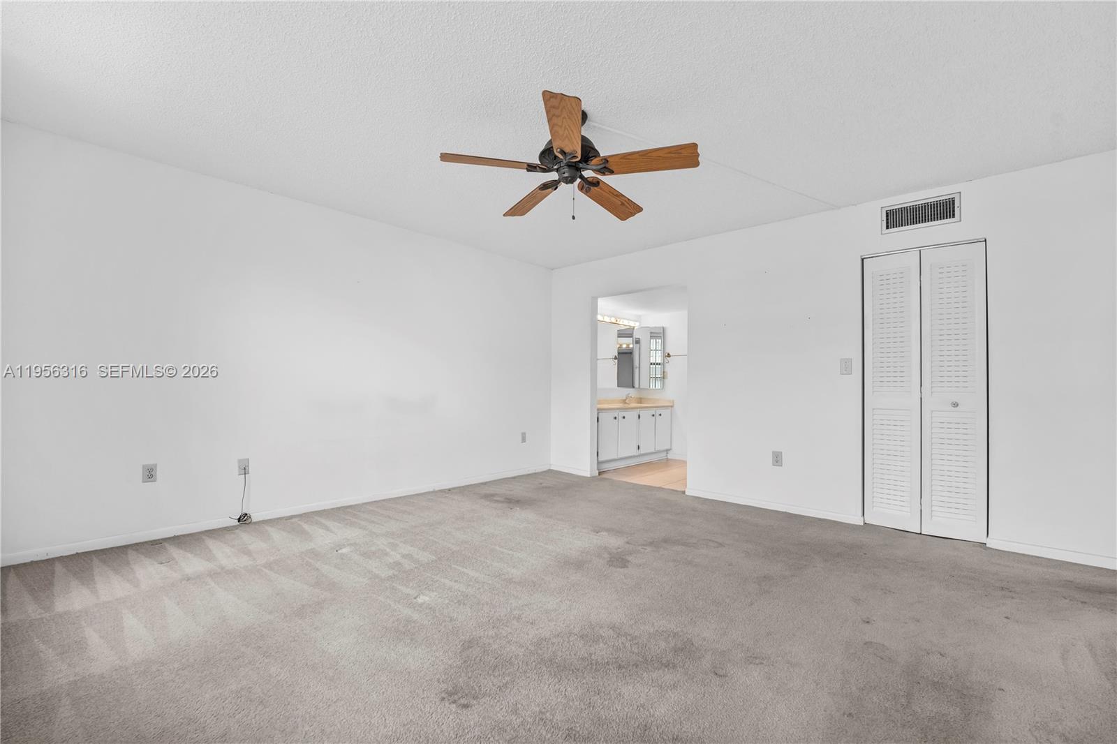 COLONY POINT 6 CONDO - Residential