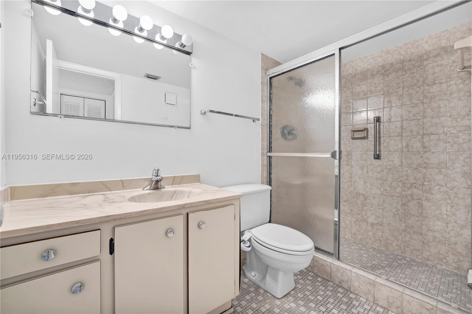 COLONY POINT 6 CONDO - Residential