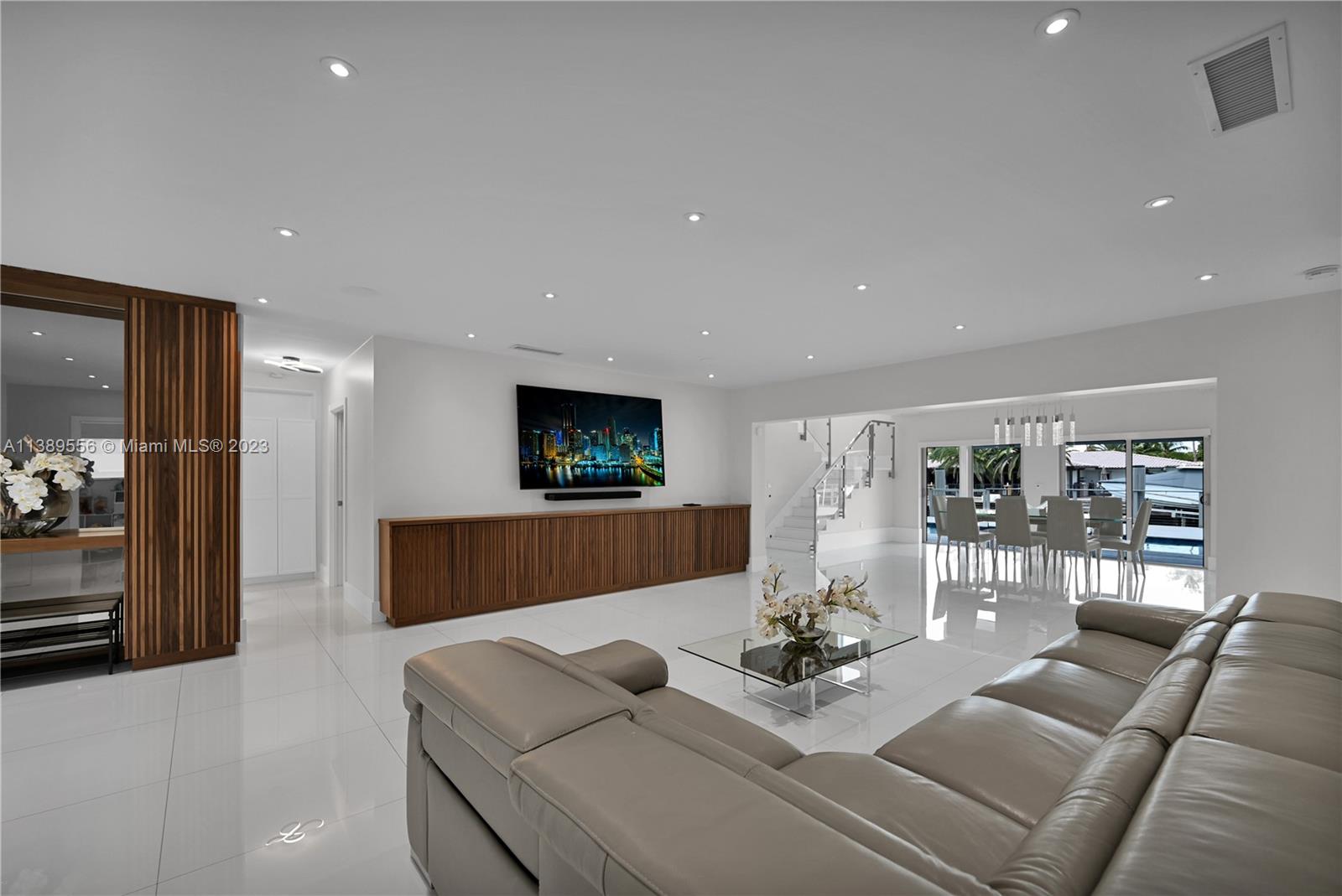 SAN SOUCI ESTATES - Residential