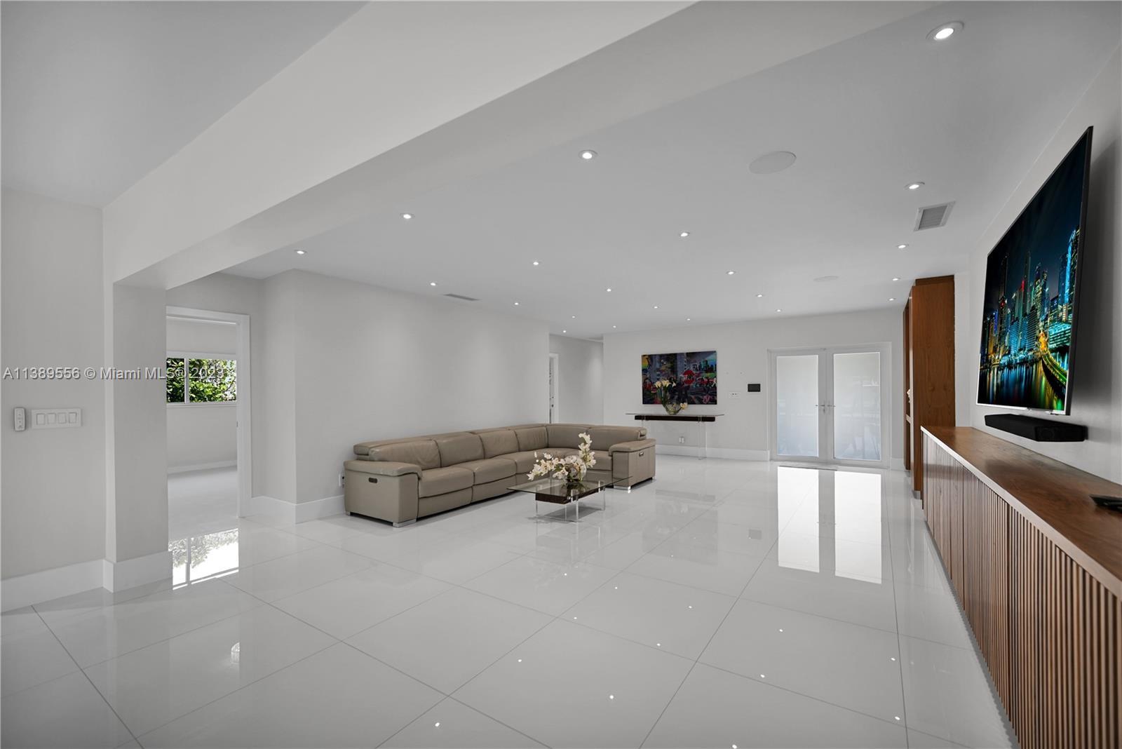 SAN SOUCI ESTATES - Residential