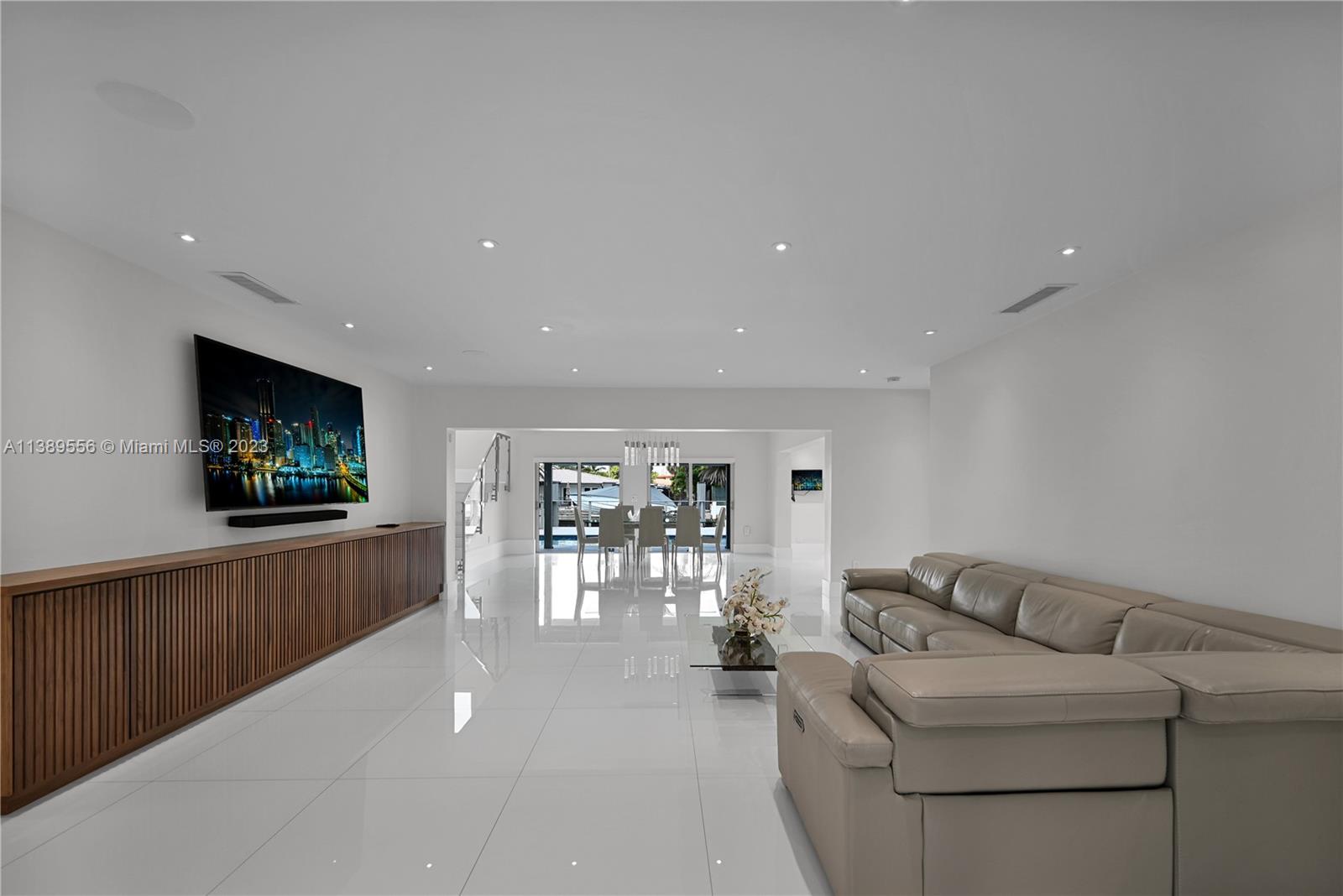 SAN SOUCI ESTATES - Residential