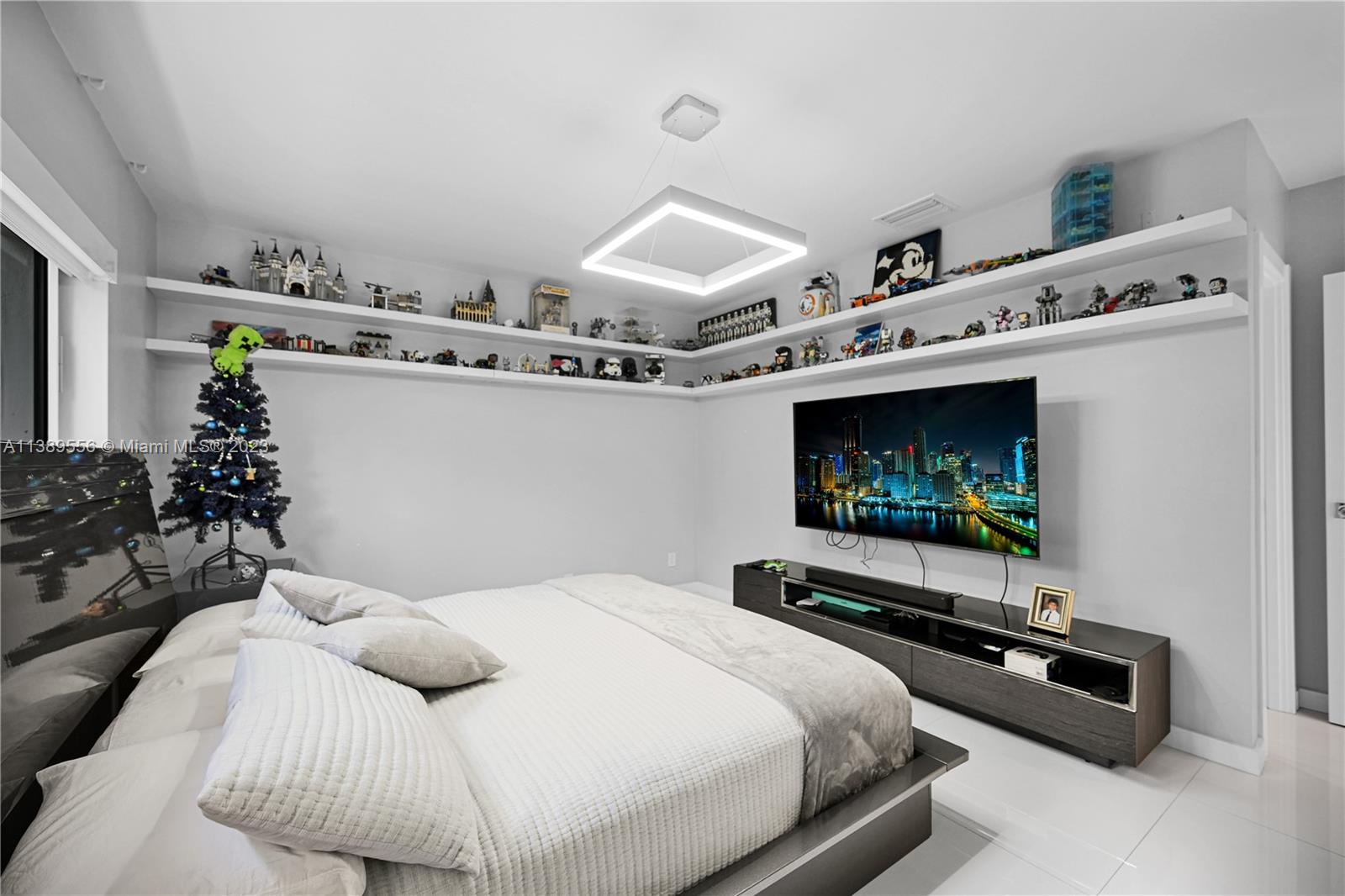 SAN SOUCI ESTATES - Residential