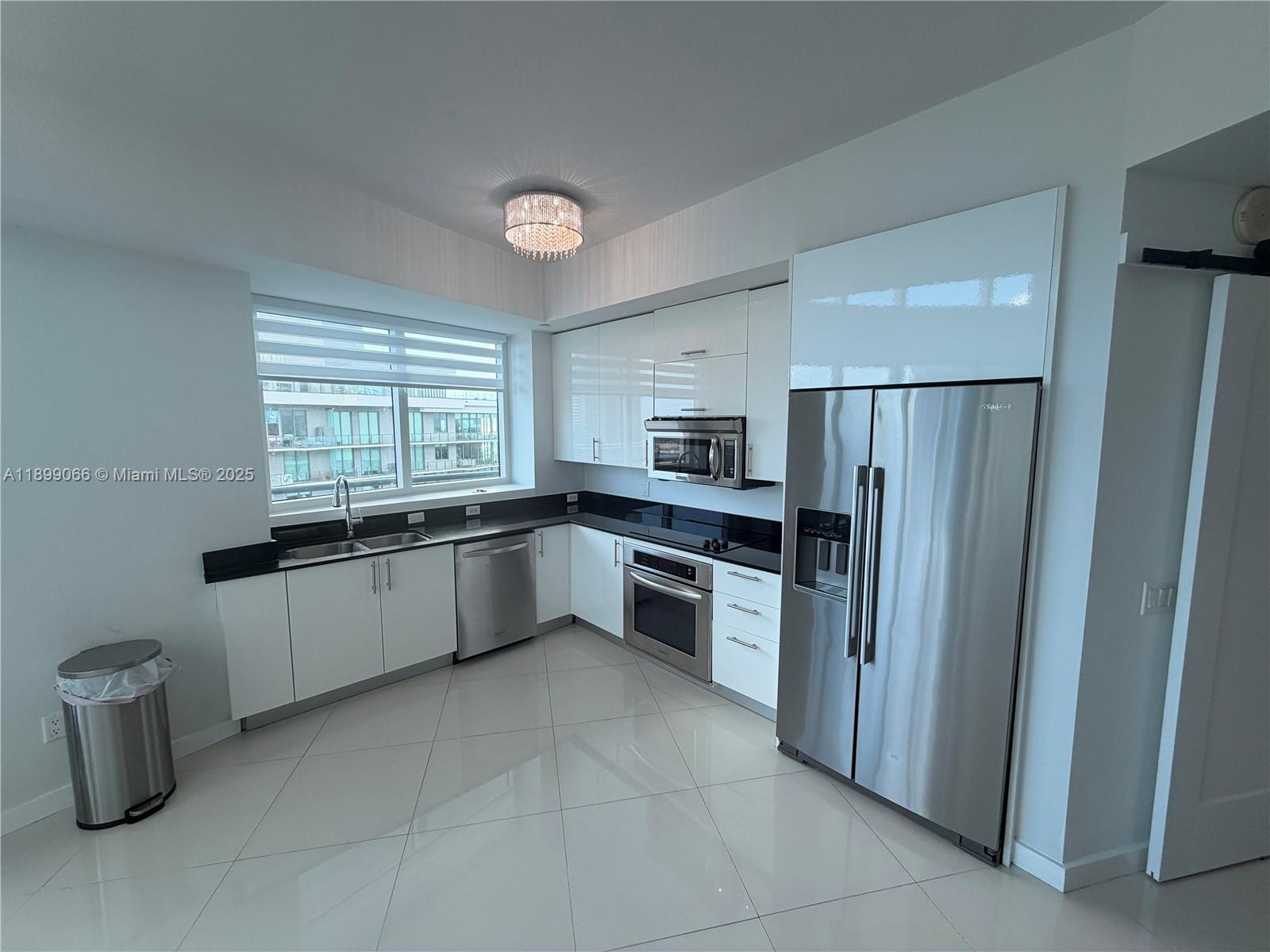 INFINITY AT BRICKELL COND - Residential Lease