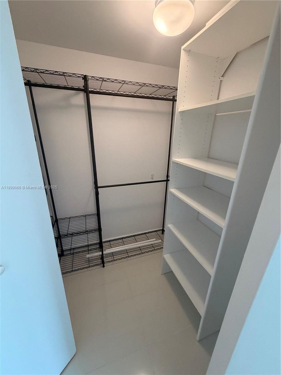 INFINITY AT BRICKELL COND - Residential Lease