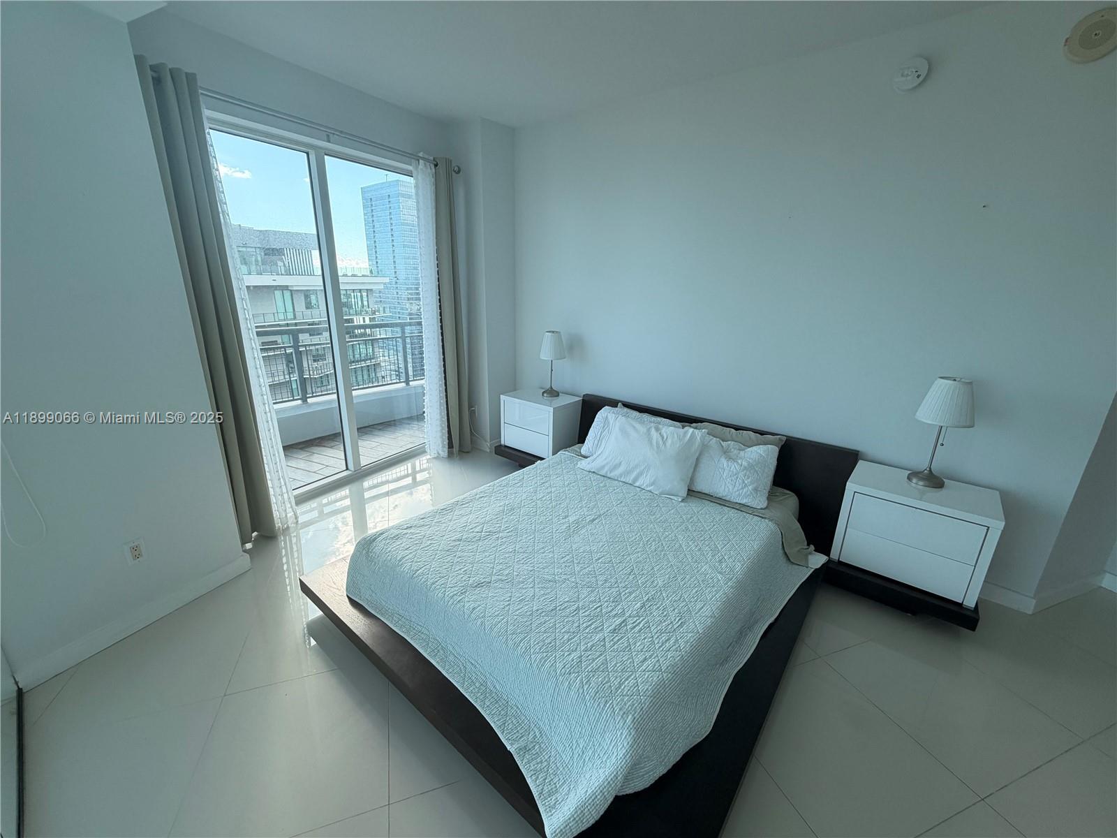 INFINITY AT BRICKELL COND - Residential Lease