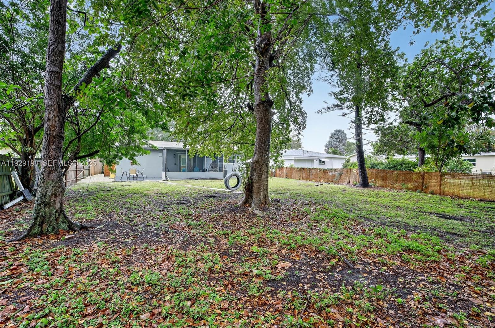 BROWARD HEIGHTS - Residential