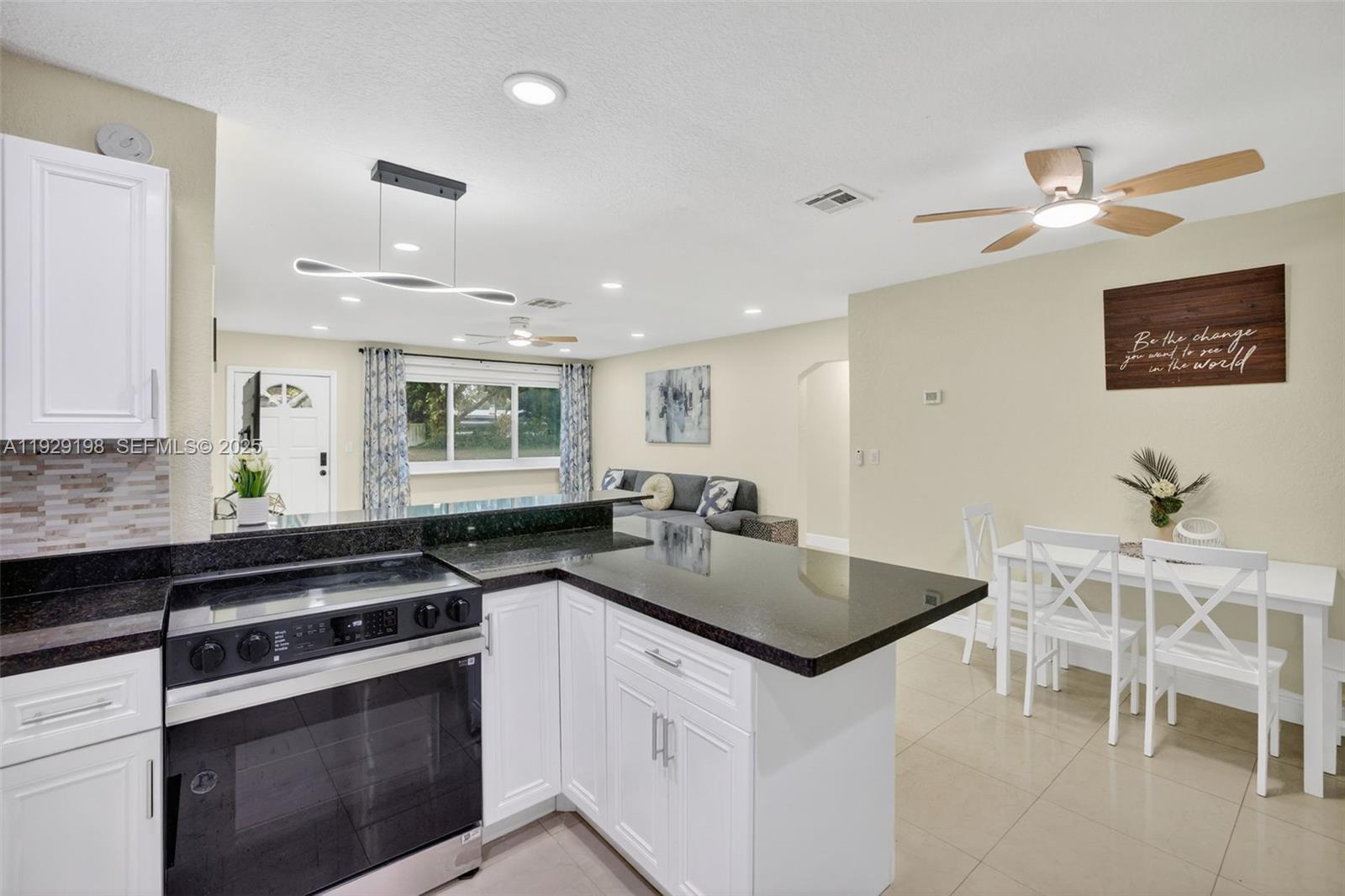 BROWARD HEIGHTS - Residential