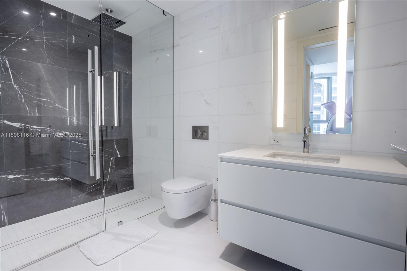 Aston Martin Residences - Residential