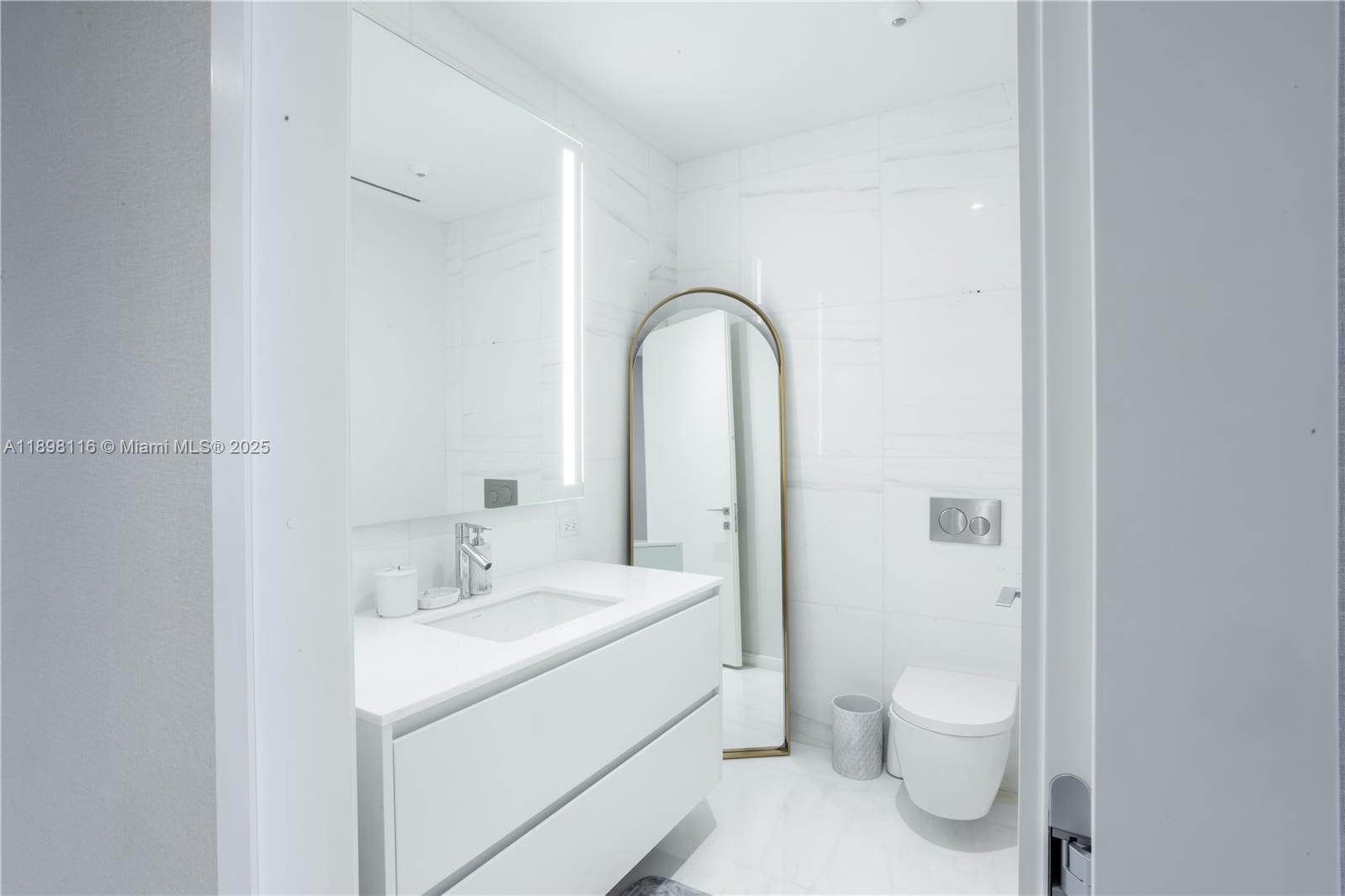 Aston Martin Residences - Residential